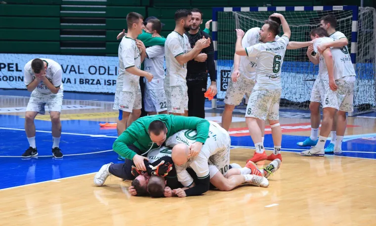 Igrači Naturavite bili su u deliriju nakon pobjede, a posebno je emotivan bio Jelić Balta.