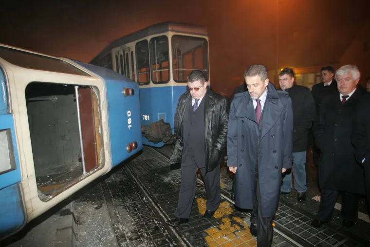 Dan koji se urezao u pamćenje Zagrepčana! Ovako su izgledali prizori katastrofalne nesreće tramvaja i BMW-a