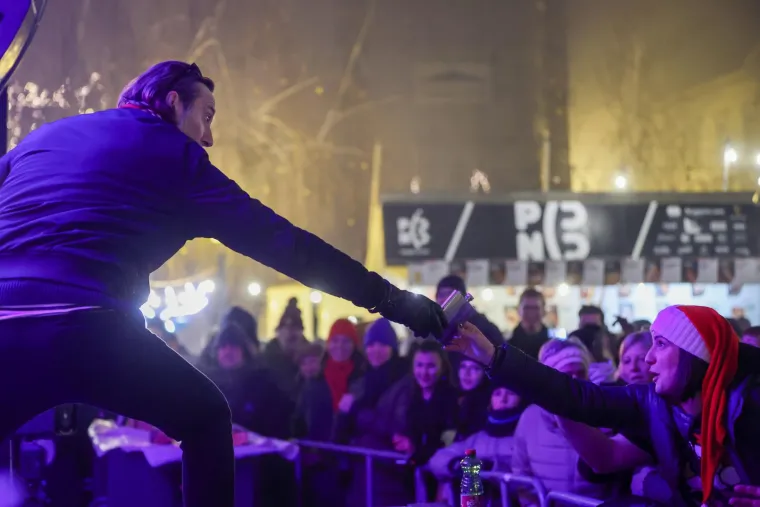 Kakav ludi početak godine: Davor Gobac i Psihomodo Pop uveli Zagrepčane u 2025.