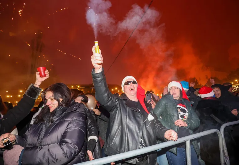 Kakav ludi početak godine: Davor Gobac i Psihomodo Pop uveli Zagrepčane u 2025.