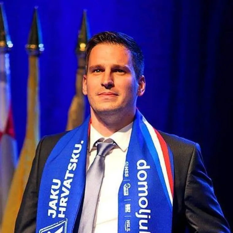 Slovi za jednog od najzgodnijih hrvatskih političara. &Scaron;to vi kažete za Ivana Radića?