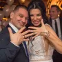 Godine 2017. udala se za beogradskog poduzetnika Željka Vasića, s kojim je bila u vezi dvije godine prije vjenčanja. Vjenčanje je održano u makedonskom restoranu u Zagrebu, kao posveta njezinoj pokojnoj majci koja je bila iz Makedonije. No, u posljednje vrijeme više ne objavljuje njegove fotografije već mjesecima nisu zajedno viđeni pa su krenula šuškanja o prekidu. Ipak, ove informacije Vjekoslava nije službeno potvrdila. 