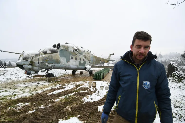 Bjelovar: Zrakoplov MiG 21 BIS i helikopter Mil Mi-24 dopremljeni u Kapelu 