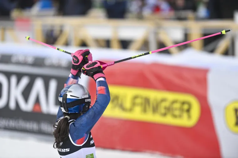 Tribine pune kockica i hrvatskih zastava: Kranjska Gora pretvorila se u Sljeme