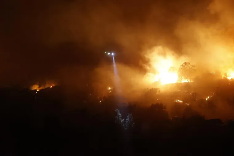 Pristižu nove fotografije paklene buktinje u luksuznom dijelu Los Angelesa