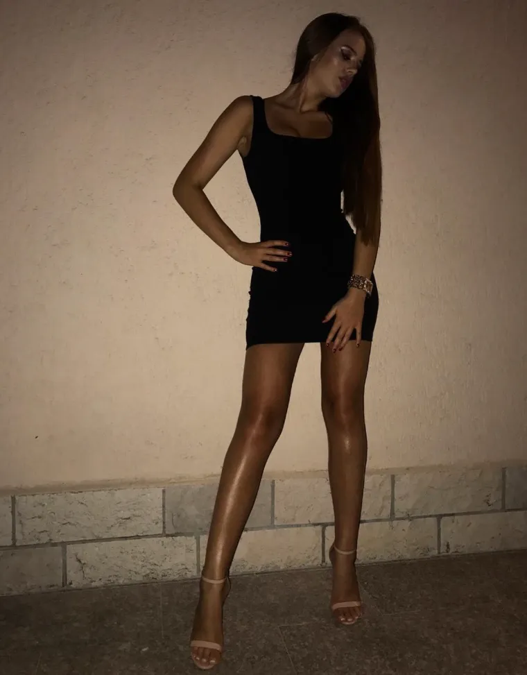 Nitko ne muti jaja kao Sinjanka Nina: Upoznajte najzgodniju gastro influencericu u Hrvatskoj