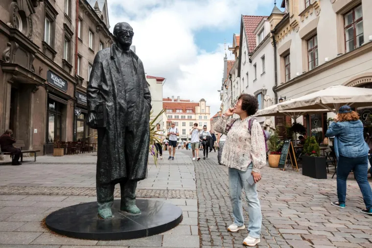 24. Estonija: Estonija je na 24. mjestu s GPI rezultatom 1615. Ova baltička zemlja nastavlja poboljšavati sigurnost, što je čini atraktivnom destinacijom za stanovnike i turiste.