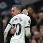 Stadion je zanijemio! Zvijezda Tottenhama nakon skoka ostala nepomično ležati na travnjaku