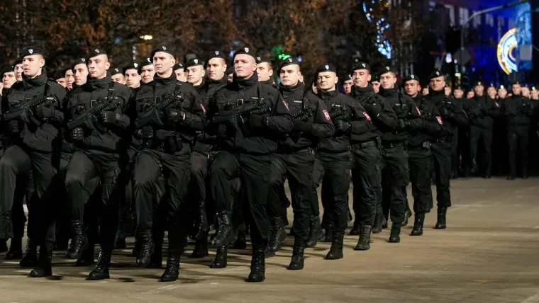 Zaključio je konstatacijom kako će sada sve ovisiti o tome kako će se zavr&scaron;iti sudski postupak protiv Dodika, odnosno kako će o njegovu ishodu ovisiti hoće li opstati Daytonski sporazum i BiH.