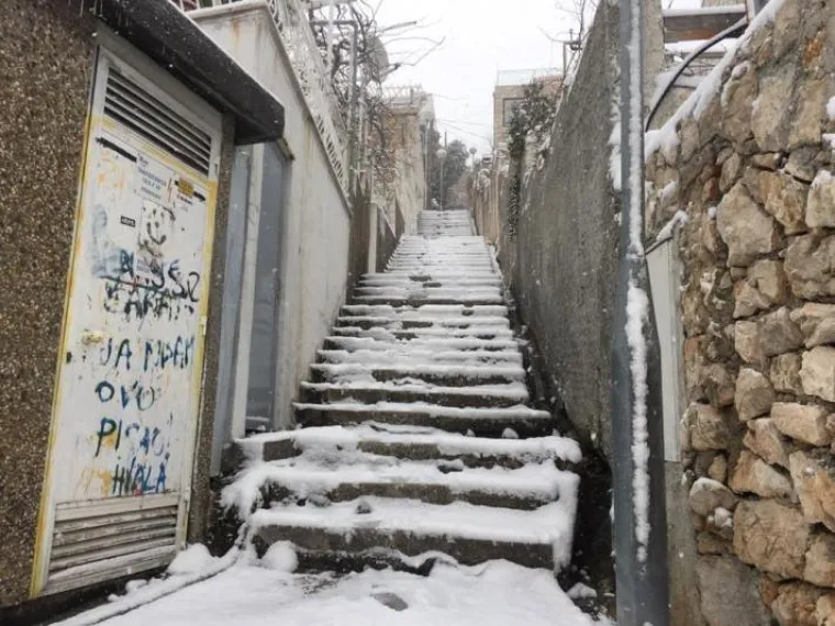 Ovo će Dubrovnik dugo pamtiti: Grudanje na Stradunu i snjegovići