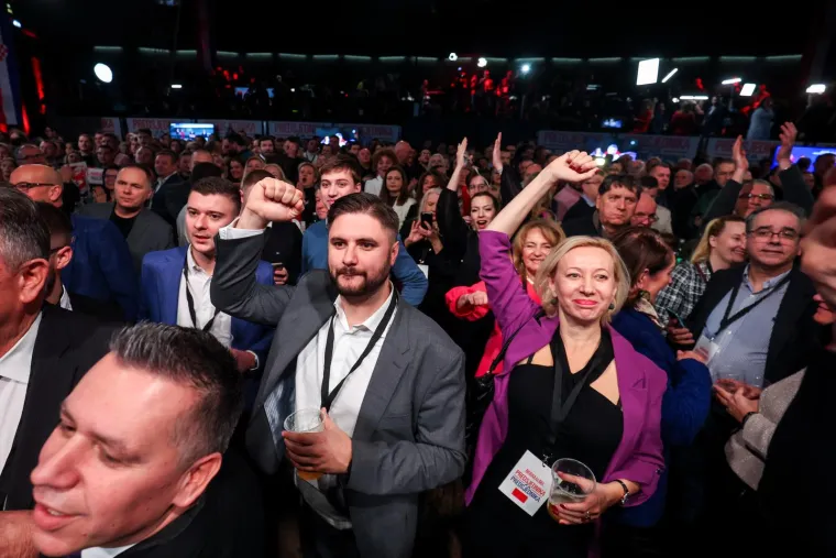 Ovo je najbolje od izborne večeri: Tko nije skidao osmijeh lica, a tko je cijelo vrijeme hodao pokunjene face