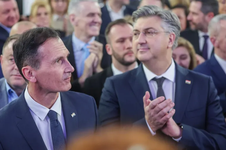 Ovo je najbolje od izborne večeri: Tko nije skidao osmijeh lica, a tko je cijelo vrijeme hodao pokunjene face