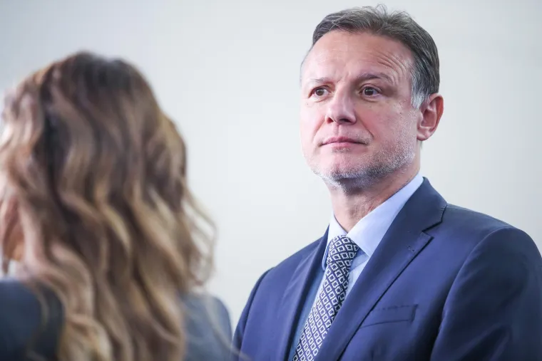 Ovo je najbolje od izborne večeri: Tko nije skidao osmijeh lica, a tko je cijelo vrijeme hodao pokunjene face