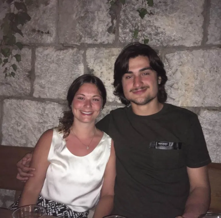 O njegovom privatnom životu ne zna se puno, ali na društvenim mrežama povremeno dijeli fotografije s djevojkom Silvijom Ottinetti, koju je upoznao na Sveučilištu u nizozemskom Groningenu. 