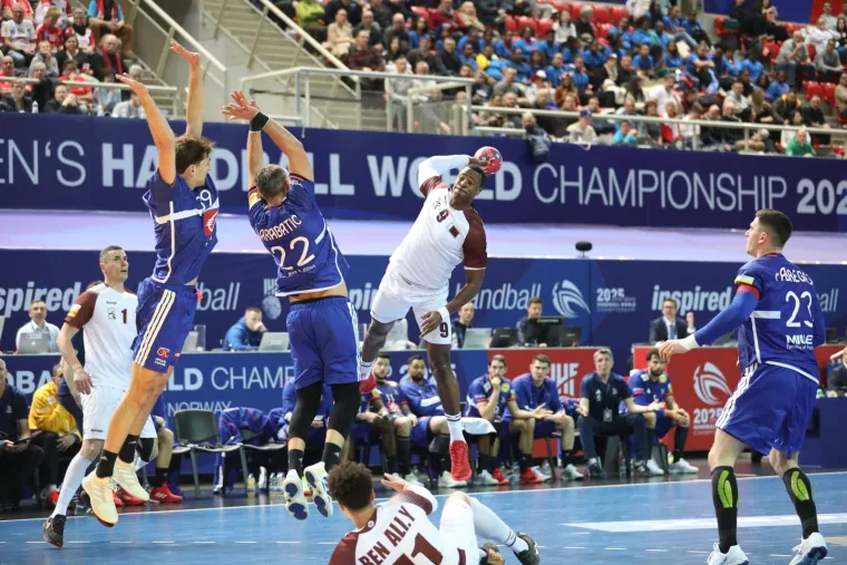 Poreč u čudu zbog toga &scaron;to su Francuzi radili: Uhvatio ih i radarski snop