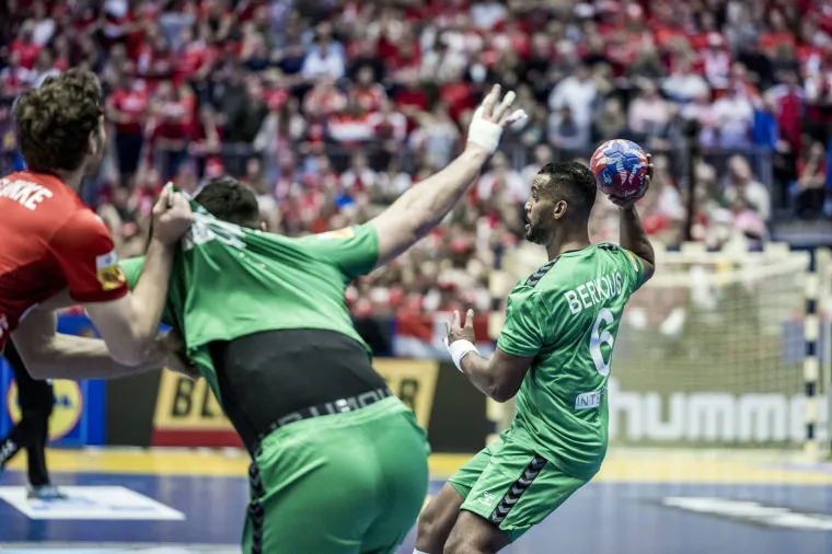 Poreč u čudu zbog toga &scaron;to su Francuzi radili: Uhvatio ih i radarski snop