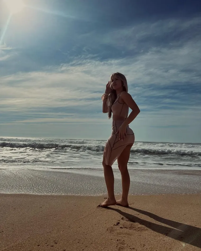 Za njom se svi okreću: Ema Radujko kraljica je oblina i provokativnih nastupa