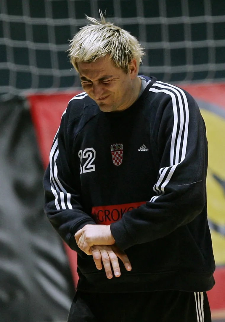 Vlado je tada bio četvrti po postotku obrana, s 39.8%. Tada je imao plavu kosu.