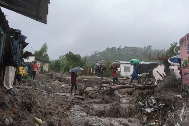 7. Mozambik: Cikloni Idai i Kenneth 2019. godine devastirali su Mozambik i prouzročili katastrofalne poplave. 