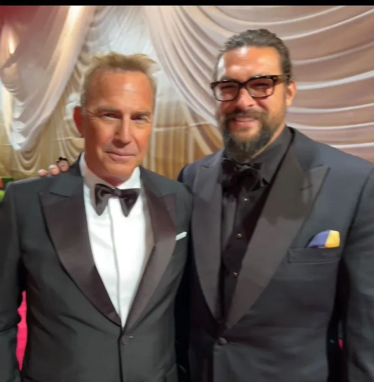 Jason Momoa i Kevin Costner