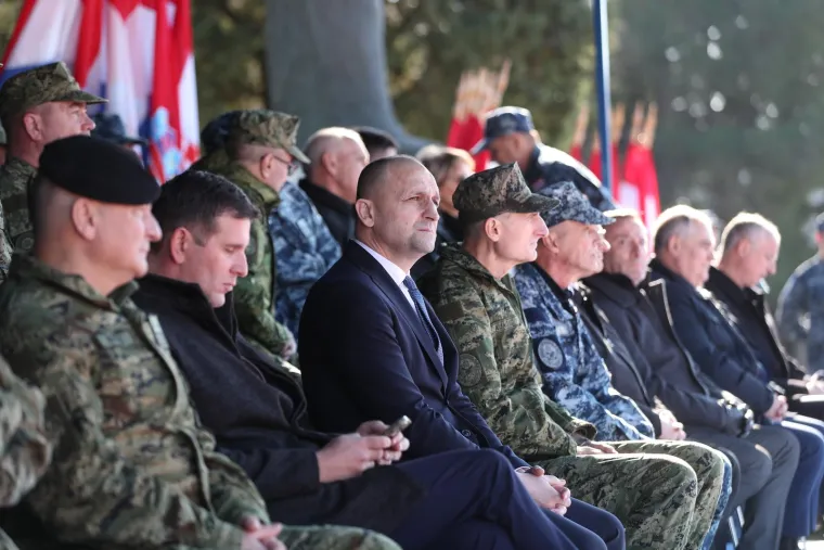 U tom kontekstu HRM će, kazao je, postati snažna sila  koja će u sklopu cjelovitih Oružanih snaga republike Hrvatske jamčiti sigurnost hrvatskim građani te teritorijalni integritet