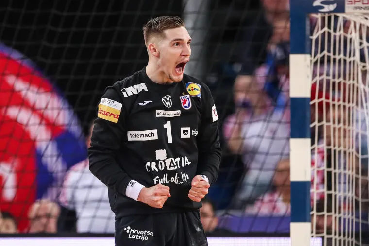 Ljuto lice Sigurdssona, slavlje Kuzmanovića, a jedan je detalj &scaron;okirao sve u dvorani