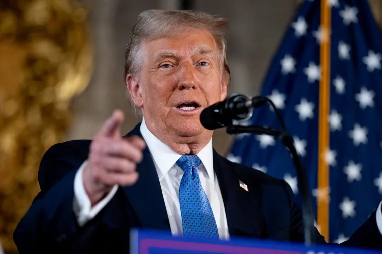 Ovo morate pogledati! Bizarne fotografije postale su hit na društvenim mrežama i to zbog Trumpa