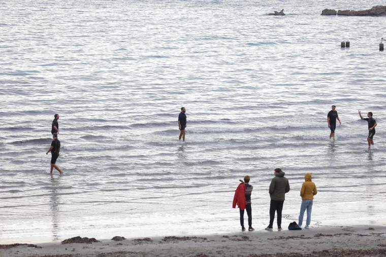 Ovo mogu samo Splićani! Pogledajte kako izgleda picigin i nogomet usred zime