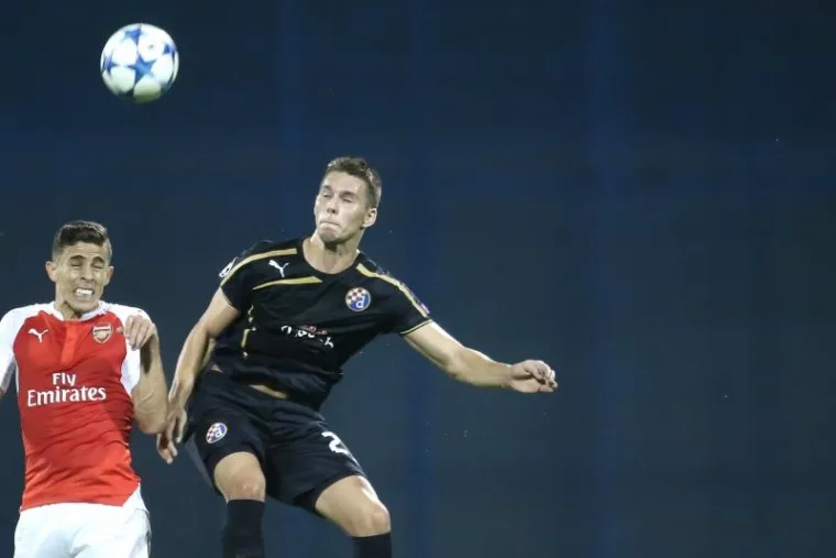 Iako je Arsenal kasnije uspio izboriti prolaz skupine, ova pobjeda ostaje zapisana kao jedan od najvećih uspjeha Dinama u europskim natjecanjima.