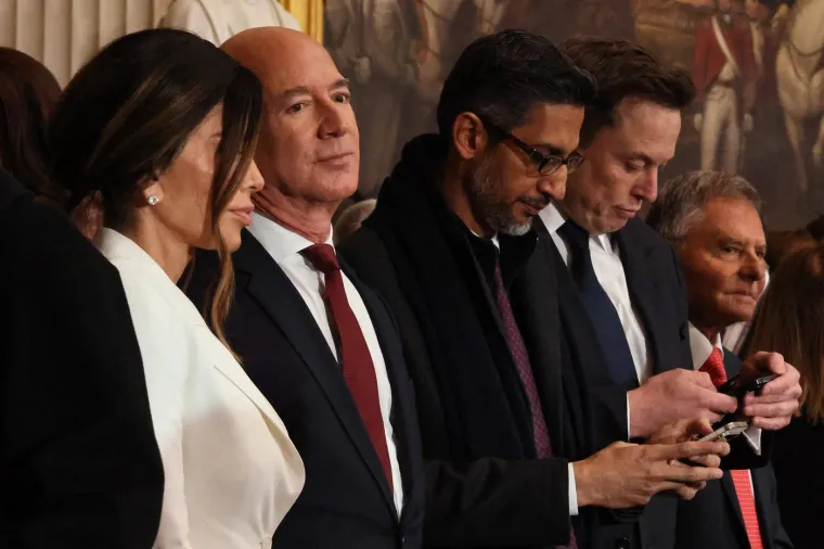 Lauren Sanchez, Jeff Bezos,Sundar Pichai, Elon Musk