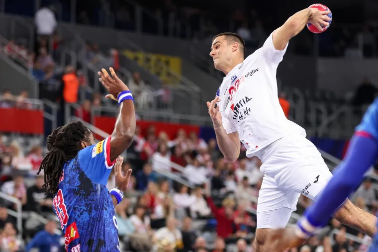 Kazali&scaron;na atmosfera na utakmici Hrvatske: S obzirom na to koliko je do&scaron;lo navijača, ne može ni drugačije