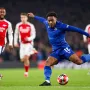 Zajec je smrtno ozbiljan dok gleda Dinamo protiv Arsenala, a evo s kim se Cannavaro grlio