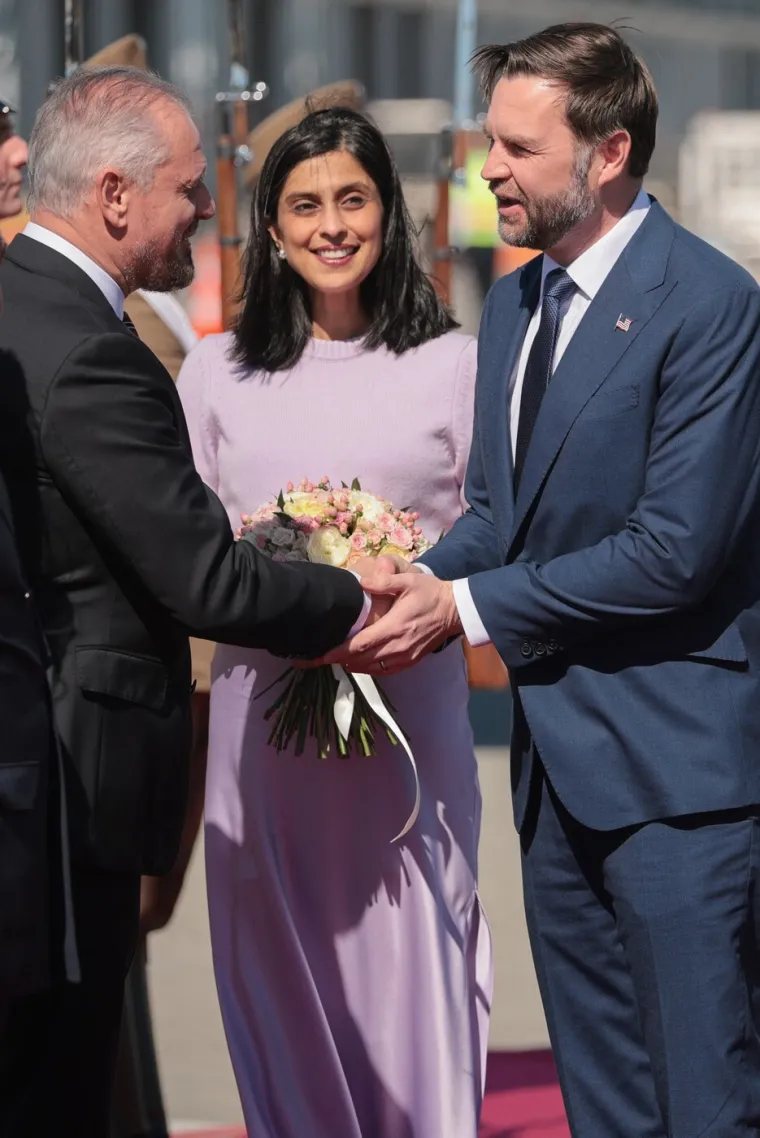 Životni put žene u sjeni Melanie Trump: Studirala na prestižnim fakultetima, a ovako je upoznala supruga