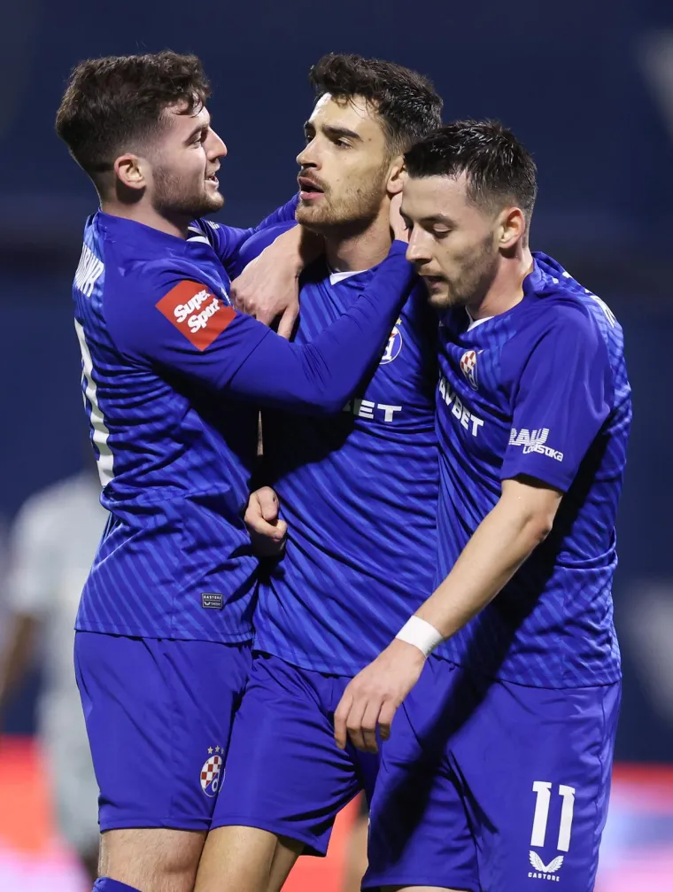 Pogledajte kako je Dinamo jeftino primio gol iz kornera: Cannavarov izraz lica govori sve