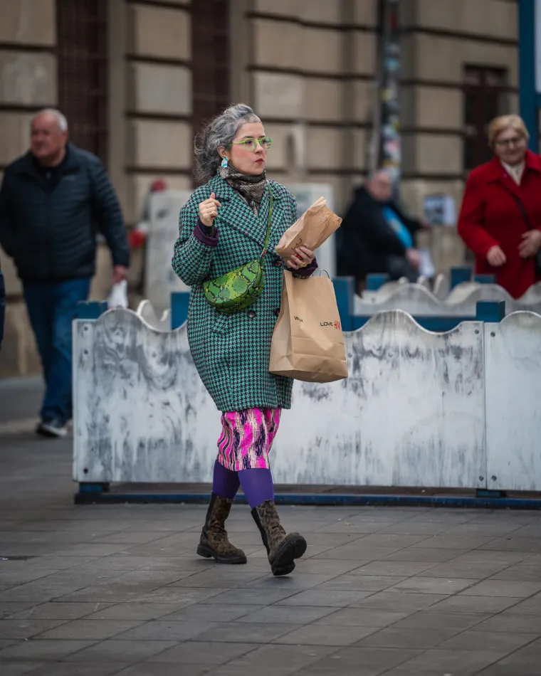 To &scaron;to ima Zagreb, nema nitko drugi: Pro&scaron;etali u elegantnim kaputima i suknjama, ma nema tko se za njima ne bi okrenuo