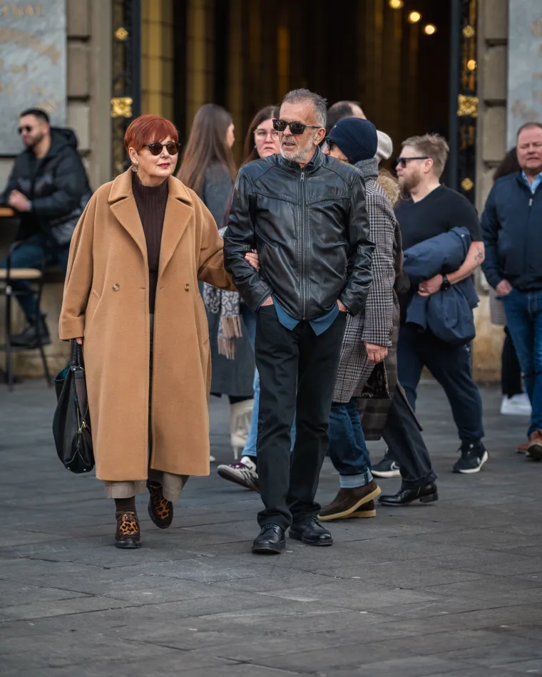 To &scaron;to ima Zagreb, nema nitko drugi: Pro&scaron;etali u elegantnim kaputima i suknjama, ma nema tko se za njima ne bi okrenuo