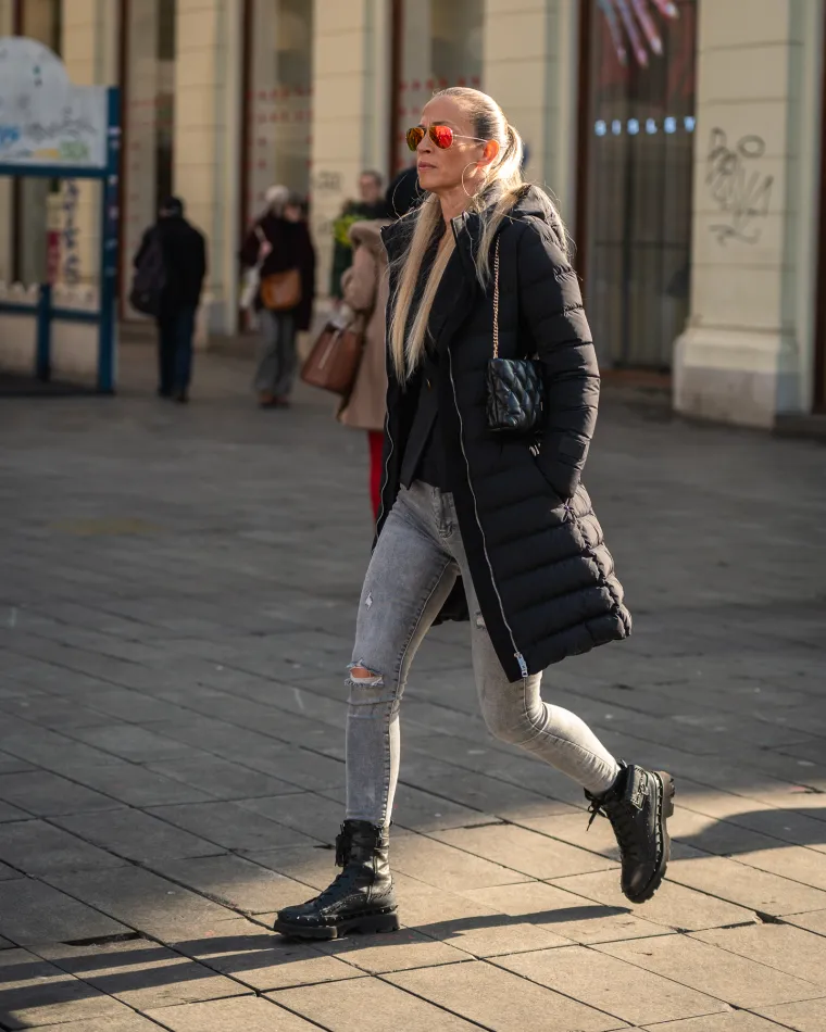 To &scaron;to ima Zagreb, nema nitko drugi: Pro&scaron;etali u elegantnim kaputima i suknjama, ma nema tko se za njima ne bi okrenuo
