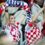 Poznate face okupirale ložu, misteriozne navijačice privlačile poglede