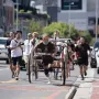 U nastavku galerije pogledajte kako je dočekan u Cape Townu. 
