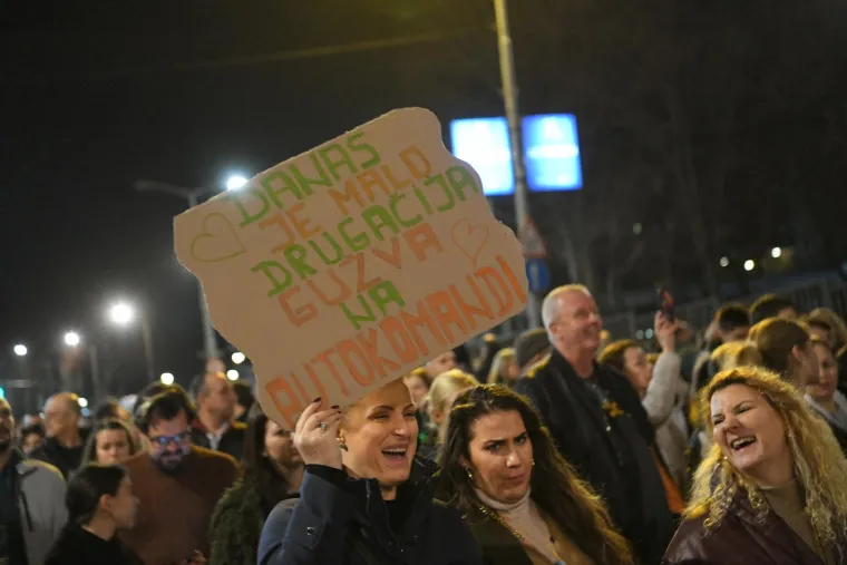 Studenti na blokadama ostaju odlučni i odbijaju odustati od svojih zahtjeva.