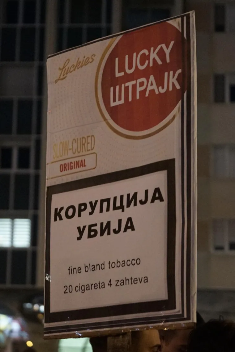 Prosvjedi u Srbiji: Blokirana ključna prometnica u Beogradu, zahtjevi ostaju nepromijenjeni