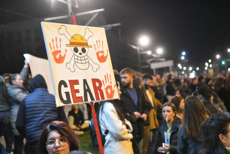 Prosvjedi u Srbiji: Blokirana ključna prometnica u Beogradu, zahtjevi ostaju nepromijenjeni