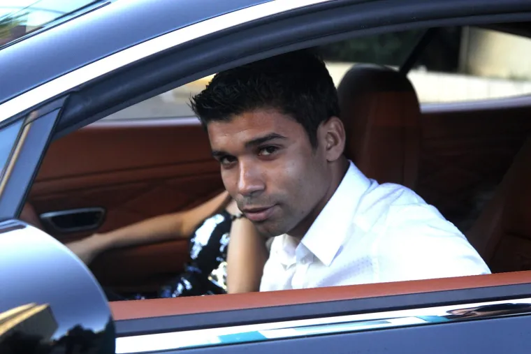 Deblje obrve i veće usne: Supruga Eduarda da Silve promijenila je imidž