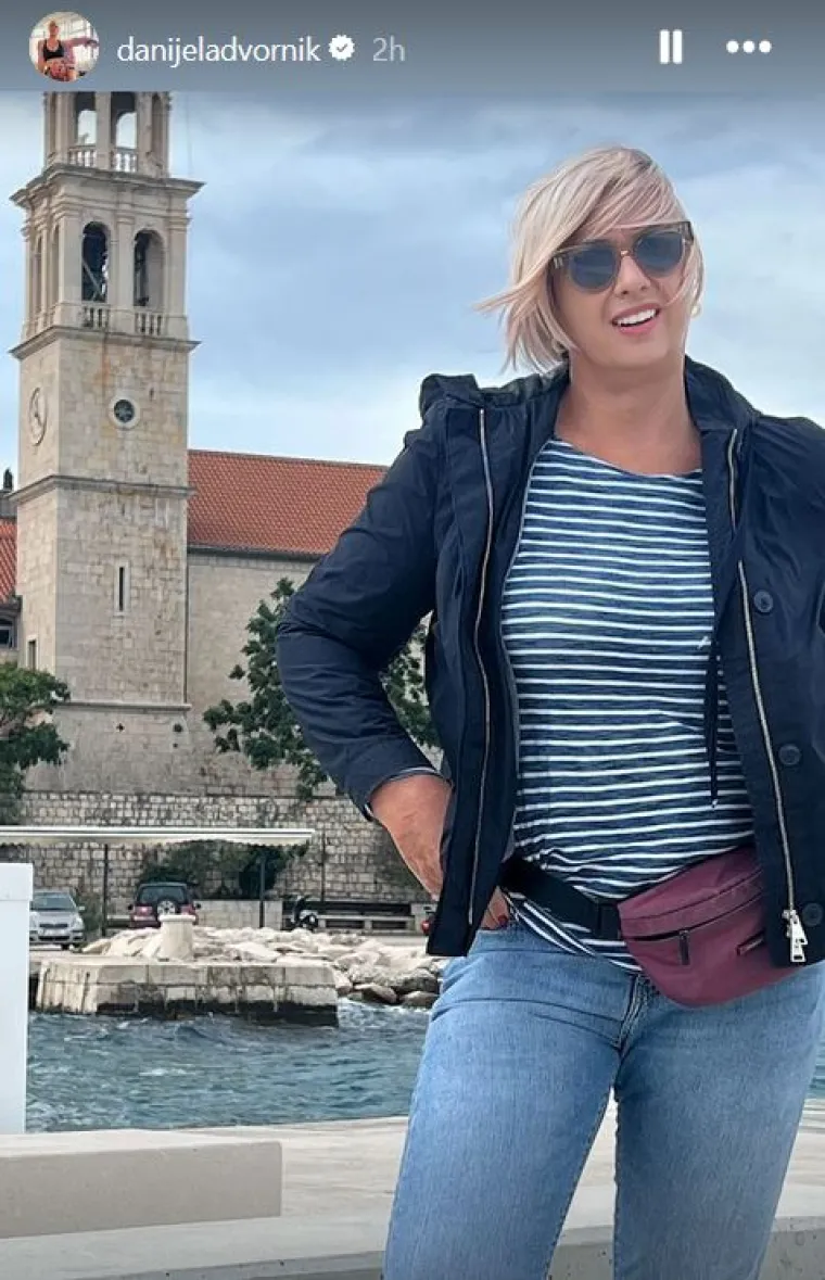 Od traper jaknica do formalnih outfita i zavidne linije: Ovako se Danijela mijenjala kroz godine