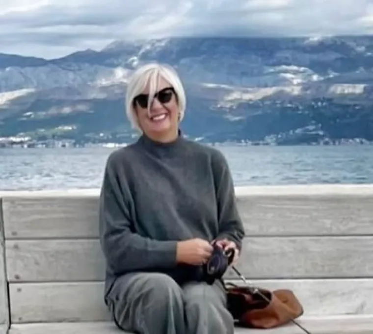 Od traper jaknica do formalnih outfita i zavidne linije: Ovako se Danijela mijenjala kroz godine