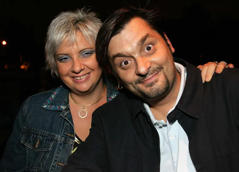 Od traper jaknica do formalnih outfita i zavidne linije: Ovako se Danijela mijenjala kroz godine