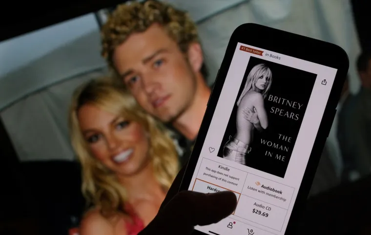  Godinama kasnije, Spears je u svojoj autobiografiji The Woman in Me otkrila da je tijekom njihove veze ostala trudna, ali je na Timberlakeov nagovor abortirala, jer on tada nije bio spreman postati otac.