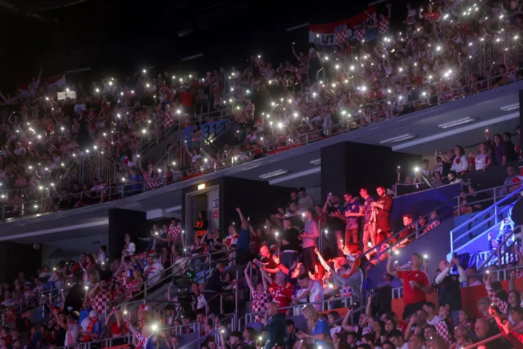 Hrvatski su rukometa&scaron;i ogladnjeli nakon jednog pogleda na tribine: Nakon utakmice ih čeka posebna nagrada