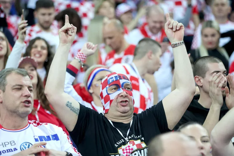 Hrvatski su rukometa&scaron;i ogladnjeli nakon jednog pogleda na tribine: Nakon utakmice ih čeka posebna nagrada