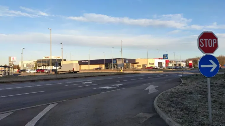 Kako protječe bojkot trgovina? Police pune, ali trgovine prazne